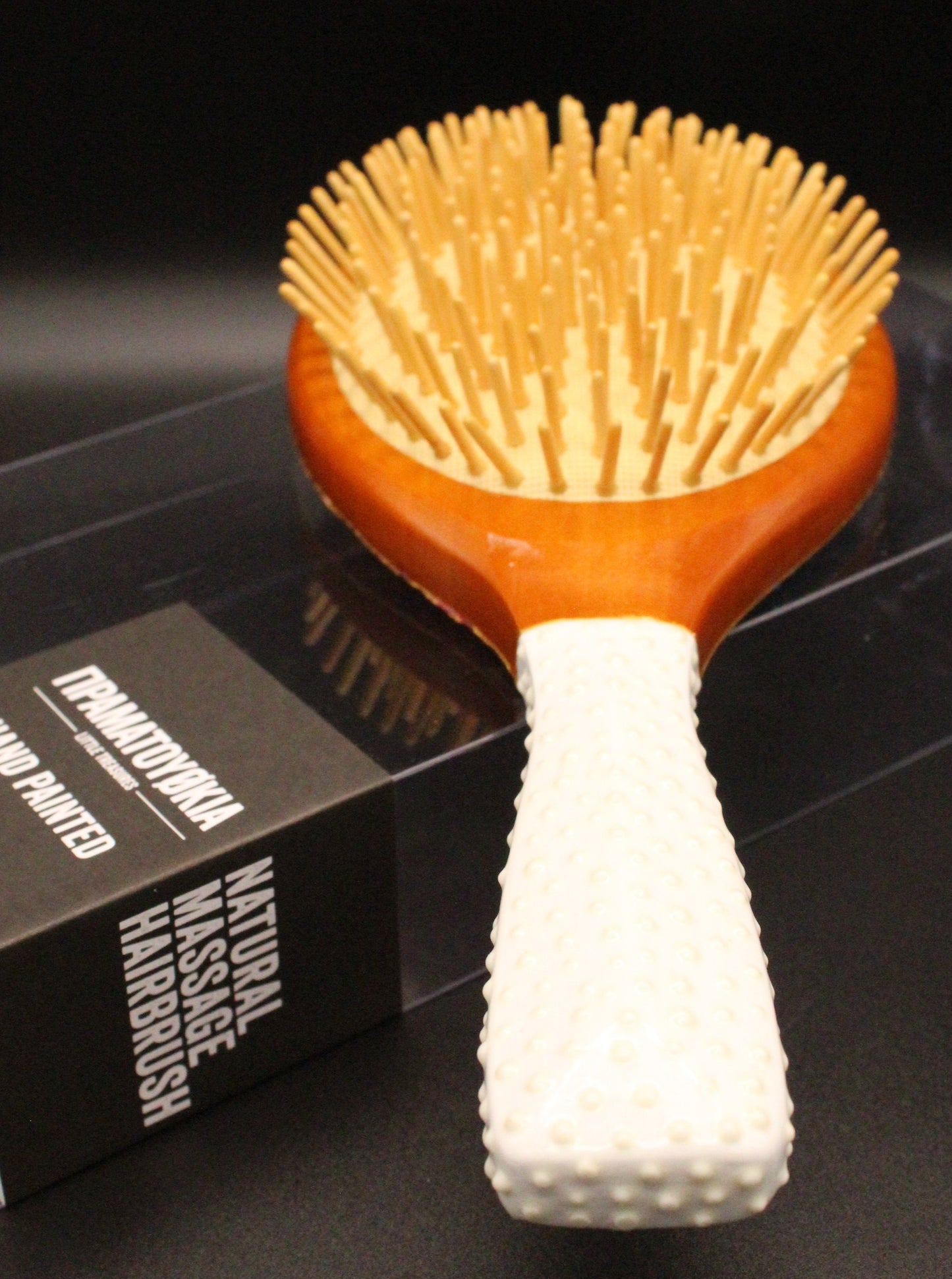 No. 031_Wooden Hair Brush