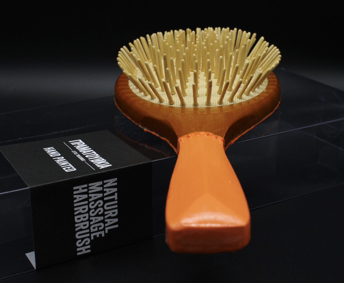 No. 200_Wooden Hair Brush