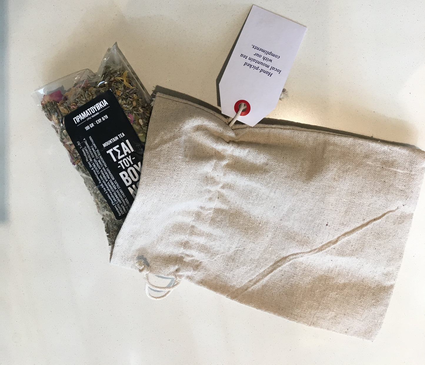 EXAMPLES OF CUSTOM GIFT BOXES