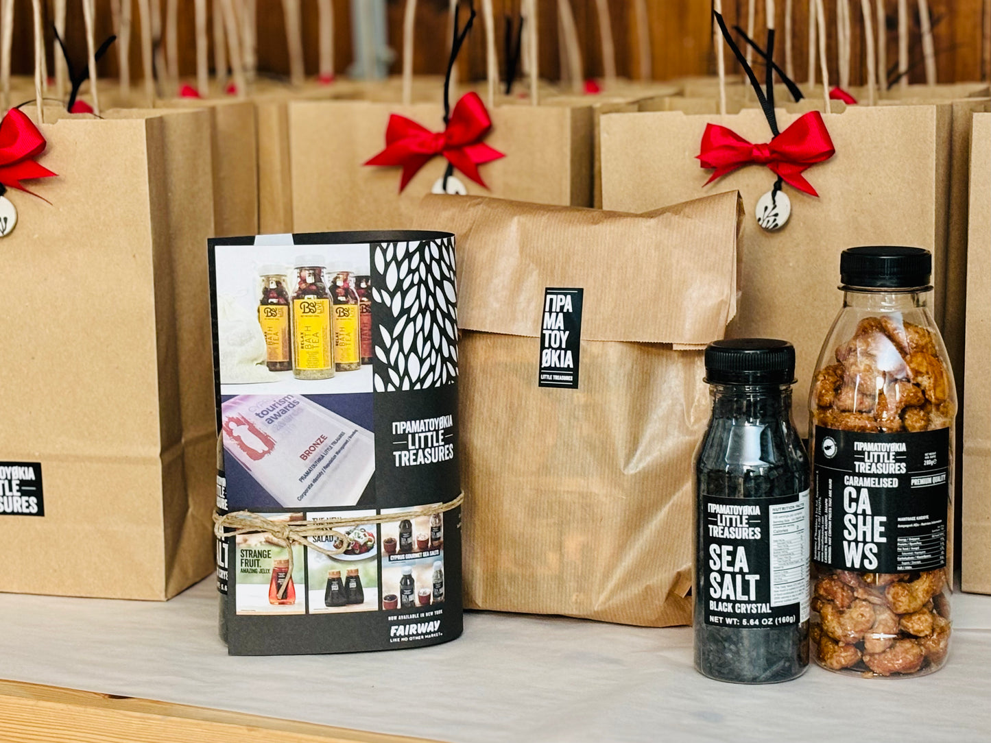 EXAMPLES OF CUSTOM GIFT BOXES