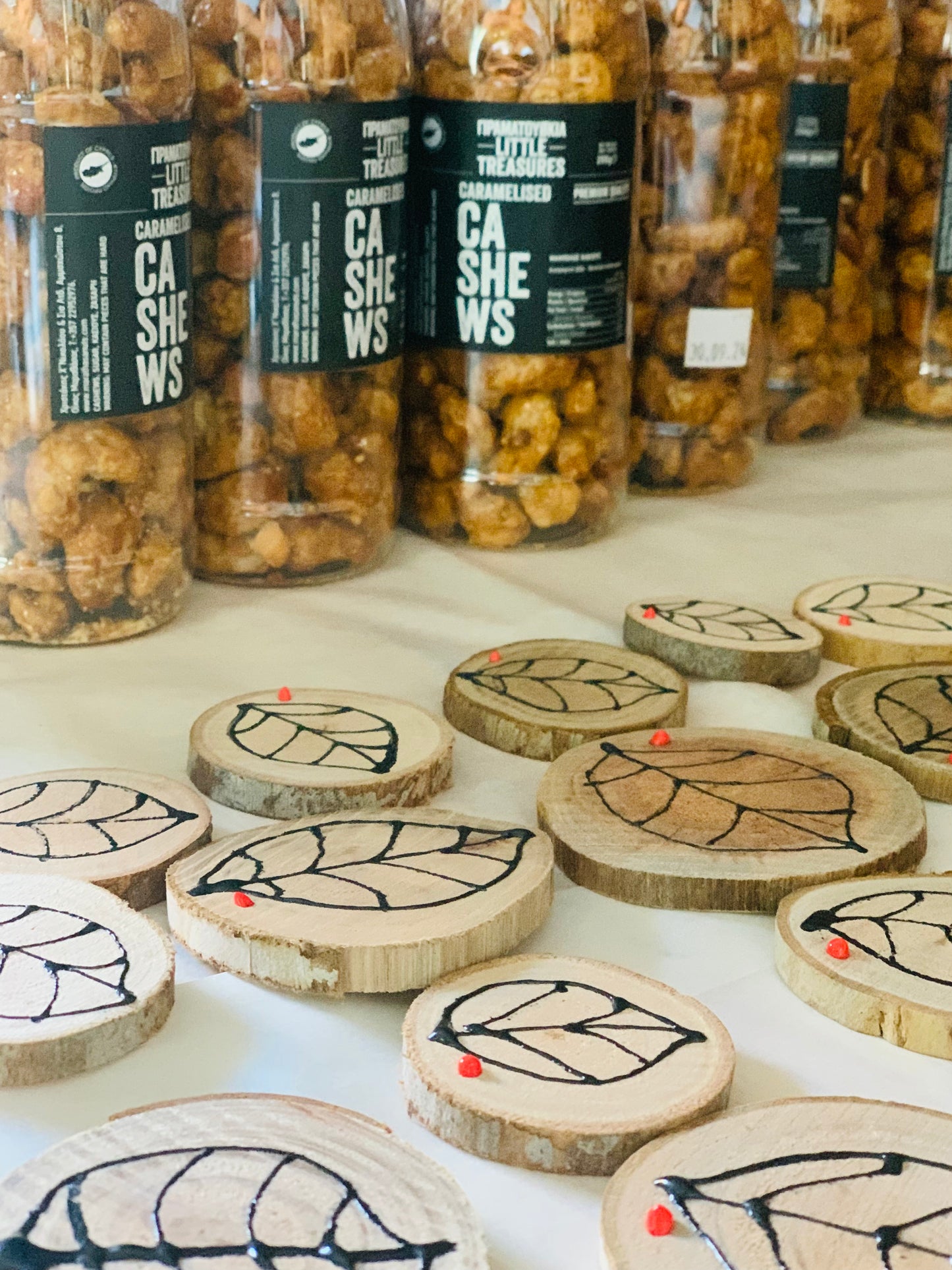 EXAMPLES OF CUSTOM GIFT BOXES