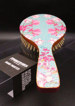 Load image into Gallery viewer, No. 008_Wooden Hair Brush
