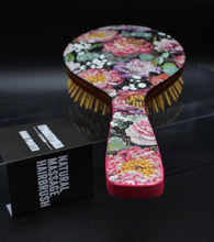 Load image into Gallery viewer, No. 213_Wooden Hair Brush
